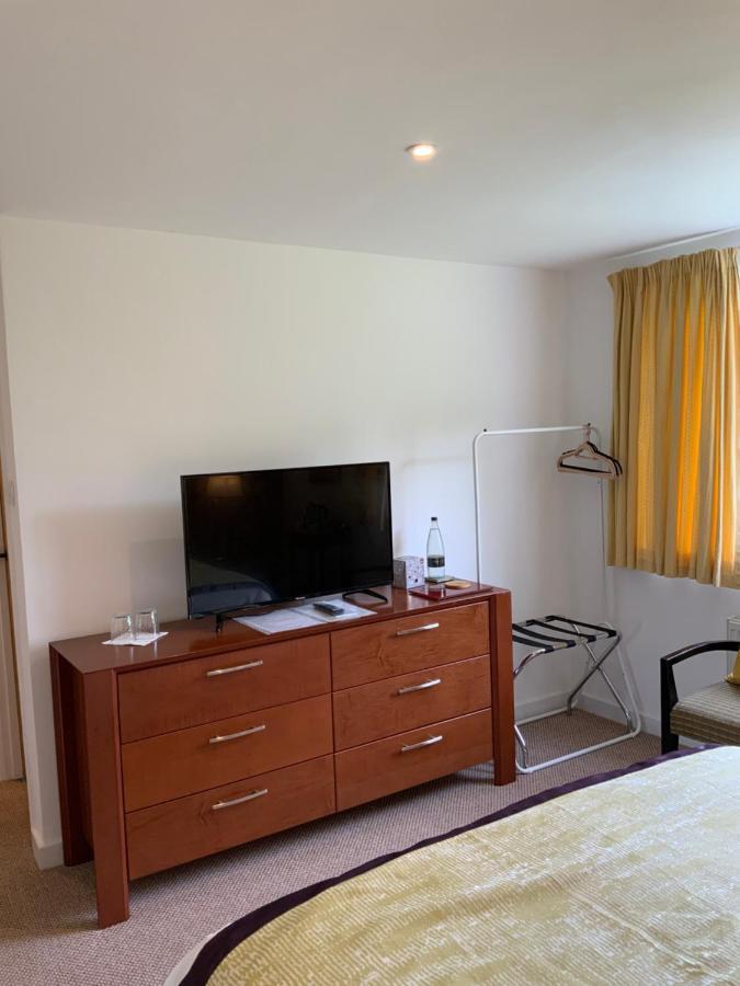 West Lodge B&B Hailsham Dış mekan fotoğraf