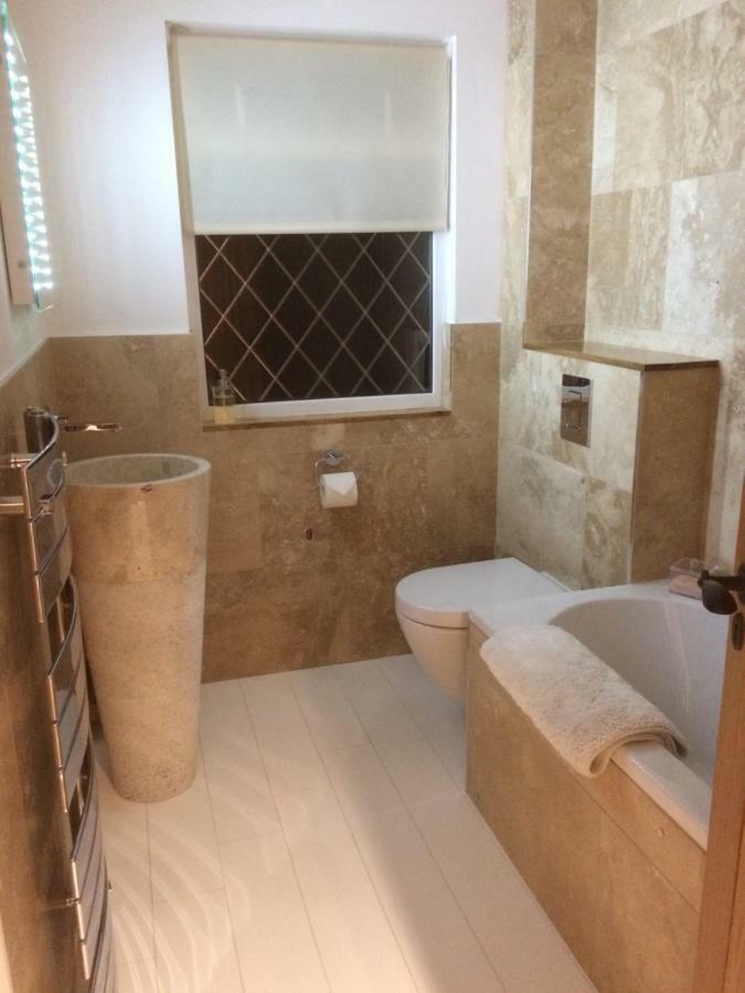 West Lodge B&B Hailsham Dış mekan fotoğraf